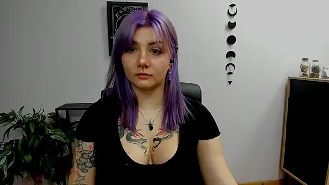 Snapshot of GabbiePerfect chatting on 4, 12, 2024 GabbiePerfect online show from 4, 12, 2024