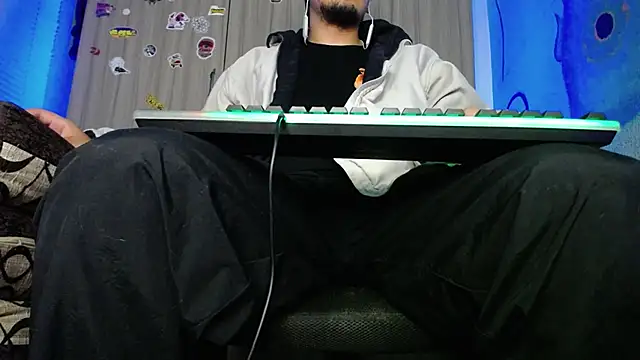 zacwatson  online show from 15, 2, 2025