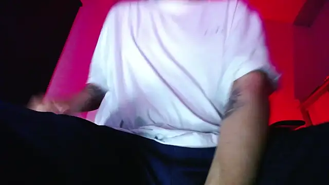 zacwatson  online show from 22, 11, 2025