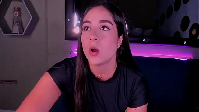 Snapshot of Sussy_Bell01 chatting on 30, 1, 2025 Sussy Bell01 online show from 30, 1, 2025