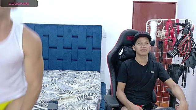 JoseRumbero26 online show from 4, 10, 2025