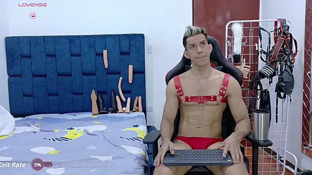 JoseRumbero26 online show from 8, 11, 2025