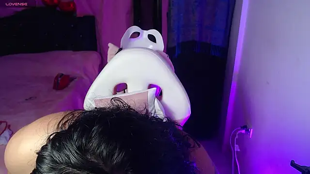 Tita dirty online show from 27, 3, 2026