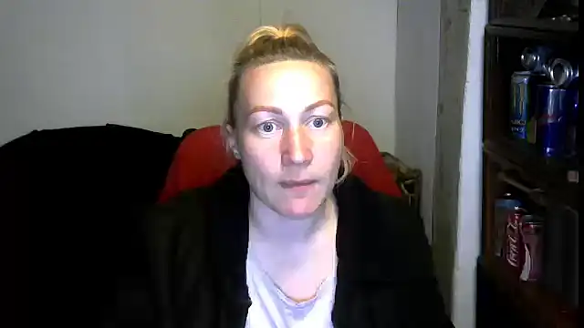 wLESLYMOSw online show from 17, 4, 2026