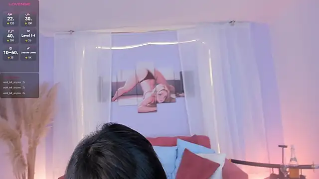 LexaAdams online show from 11, 9, 2025