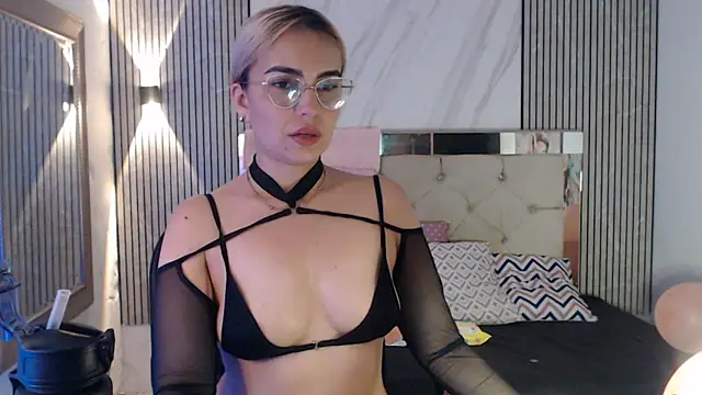 ashley  tylor online show from 17, 5, 2026