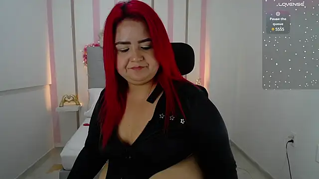 Snapshot of Mariana_Rojas chatting on 14, 1, 2025 Mariana Rojas online show from 14, 1, 2025