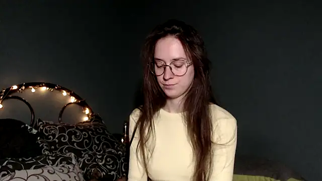 wow  kelly online show from 28, 10, 2025