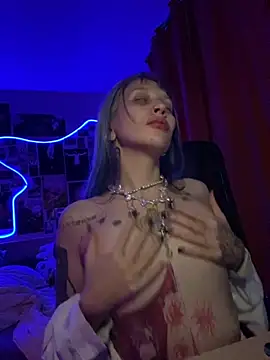 Snapshot of Dooubletroublee chatting on 9, 11, 2025 Dooubletroublee online show from 9, 11, 2025