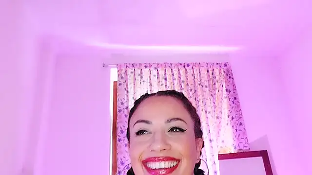 Snapshot of Latina_hot2024 chatting on 22, 1, 2025 Latina hot2024 online show from 22, 1, 2025