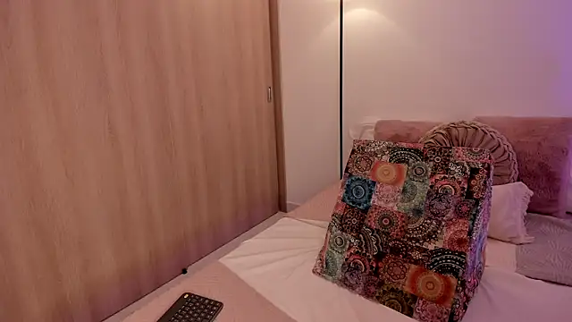 Snapshot of Lady_lacey05 chatting on 12, 11, 2025 Lady lacey05 online show from 12, 11, 2025