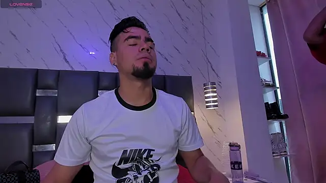 PittAndLunaa online show from 16, 4, 2026