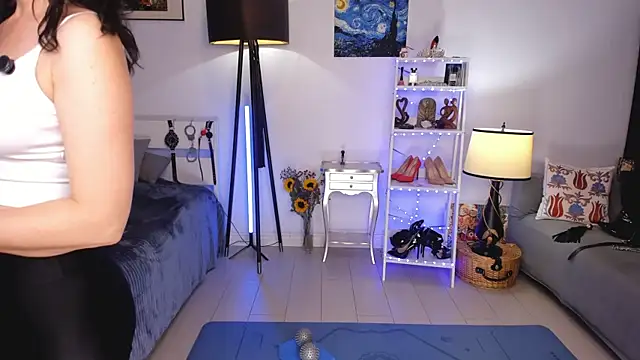 Snapshot of MissAliciaFD chatting on 29, 10, 2025 MissAliciaFD online show from 29, 10, 2025