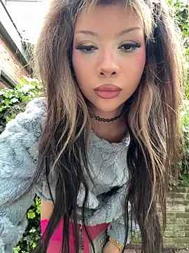 Snapshot of jackelinuh chatting on 3, 5, 2026 jackelinuh online show from 3, 5, 2026