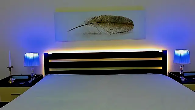 Milly Hottt online show from 13, 2, 2026