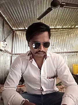 Snapshot of Kartik_bbc_indian chatting on 3, 5, 2026 Kartik bbc indian online show from 3, 5, 2026