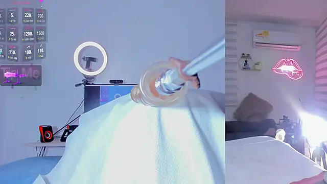 Abigail Girl   online show from 13, 1, 2026