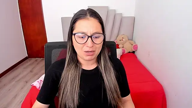 samantha  wilson online show from 13, 4, 2026