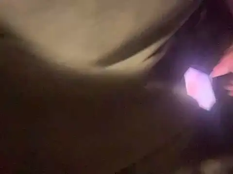 El Gizmo online show from 2, 1, 2025