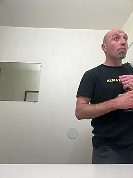 El Gizmo online show from 13, 1, 2025