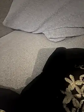 PlasticSurface727 online show from 25, 11, 2025