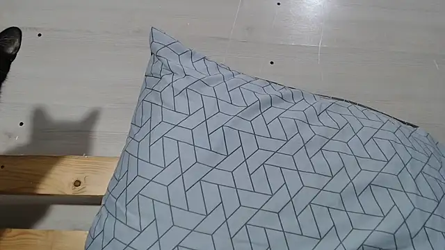 Snapshot of CRISTIINA37 chatting on 24, 10, 2025 CRISTIINA37 online show from 24, 10, 2025