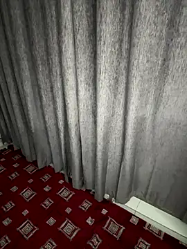 Snapshot of YourThirstySlut chatting on 20, 9, 2025 YourThirstySlut online show from 20, 9, 2025