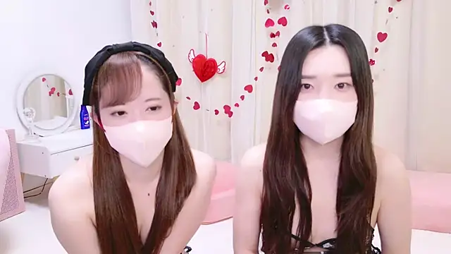 akaneppi  online show from 14, 2, 2025