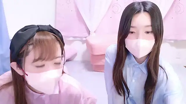 akaneppi  online show from 19, 2, 2025