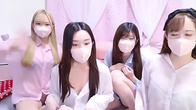 akaneppi  online show from 14, 3, 2025