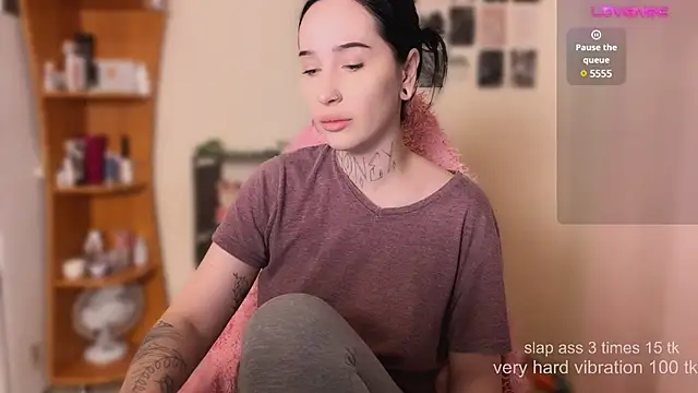 Snapshot of AnastasiaSun chatting on 3, 2, 2025 AnastasiaSun online show from 3, 2, 2025