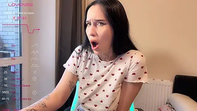 Snapshot of AnastasiaSun chatting on 17, 9, 2025 AnastasiaSun online show from 17, 9, 2025