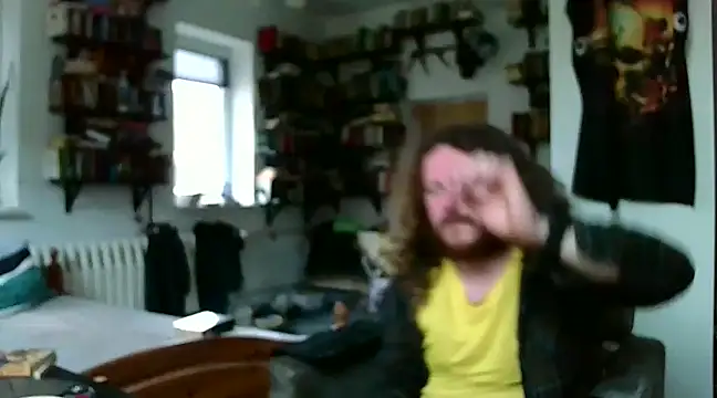 Snapshot of sunr1sa chatting on 5, 2, 2025 sunr1sa online show from 5, 2, 2025