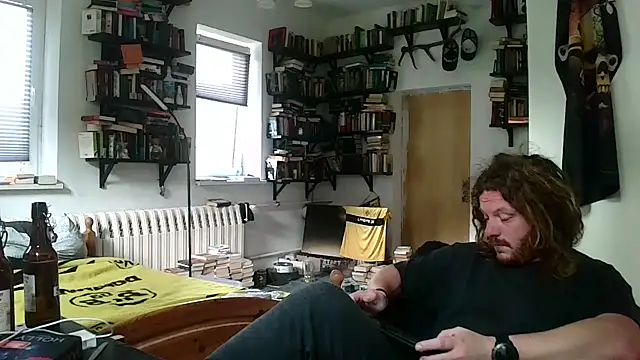 Snapshot of sunr1sa chatting on 5, 10, 2025 sunr1sa online show from 5, 10, 2025