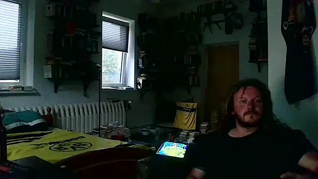 Snapshot of sunr1sa chatting on 8, 10, 2025 sunr1sa online show from 8, 10, 2025