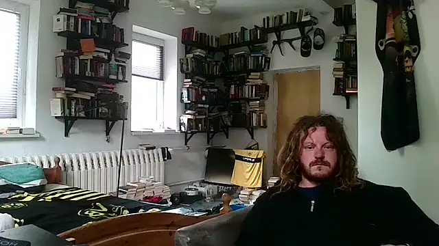 Snapshot of sunr1sa chatting on 11, 10, 2025 sunr1sa online show from 11, 10, 2025