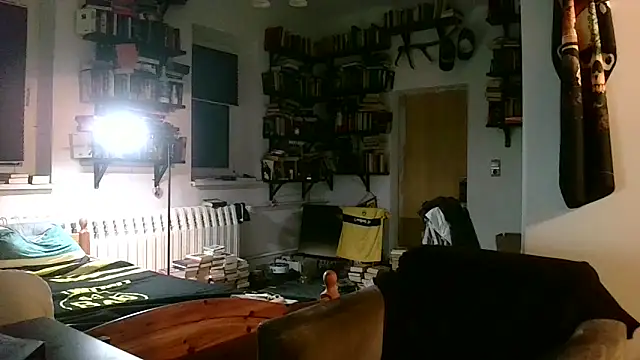 Snapshot of sunr1sa chatting on 13, 10, 2025 sunr1sa online show from 13, 10, 2025