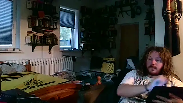 Snapshot of sunr1sa chatting on 18, 10, 2025 sunr1sa online show from 18, 10, 2025