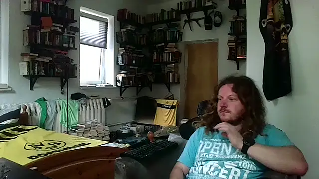 Snapshot of sunr1sa chatting on 2, 11, 2025 sunr1sa online show from 2, 11, 2025