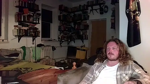 Snapshot of sunr1sa chatting on 5, 11, 2025 sunr1sa online show from 5, 11, 2025