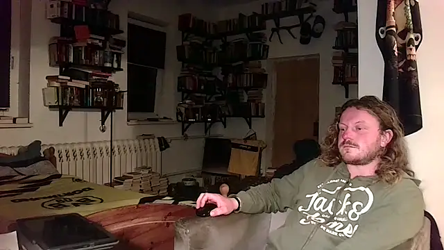 Snapshot of sunr1sa chatting on 13, 11, 2025 sunr1sa online show from 13, 11, 2025