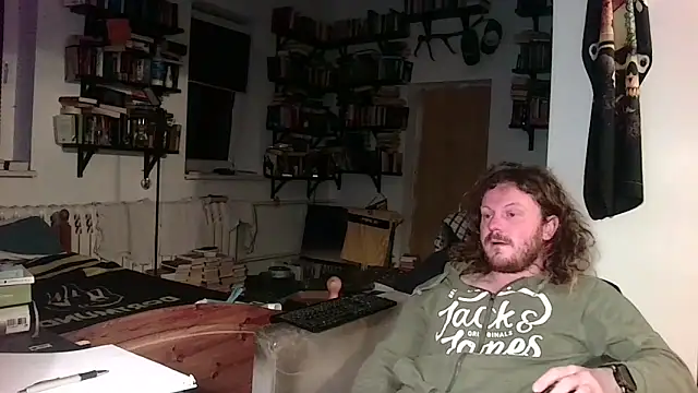 Snapshot of sunr1sa chatting on 25, 11, 2025 sunr1sa online show from 25, 11, 2025