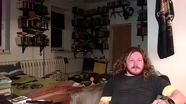 Snapshot of sunr1sa chatting on 4, 12, 2025 sunr1sa online show from 4, 12, 2025