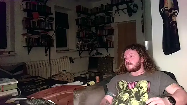 Snapshot of sunr1sa chatting on 15, 12, 2025 sunr1sa online show from 15, 12, 2025