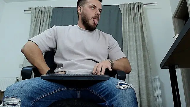 juliusmasters online show from 3, 10, 2025