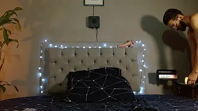 Mr WhiteCock online show from 11, 1, 2025