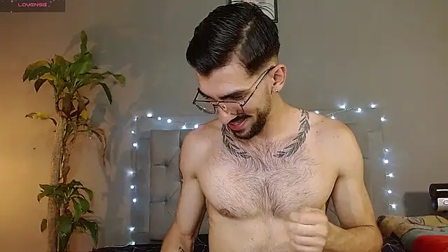 Mr WhiteCock online show from 7, 2, 2025