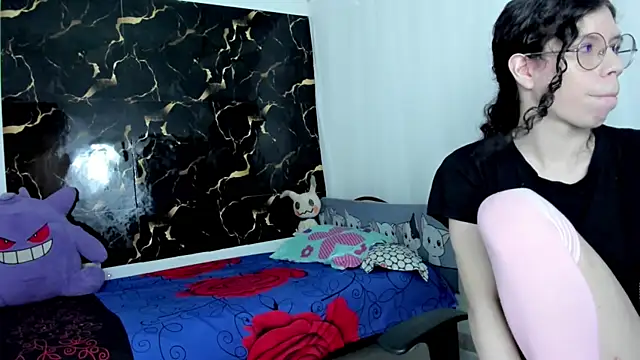 Snapshot of Angel_Dust18 chatting on 13, 6, 2026 Angel Dust18 online show from 13, 6, 2026