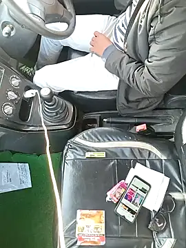 BLACK DiCK DADDY 32 online show from 8, 1, 2025