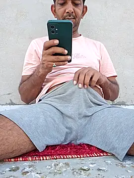 BLACK DiCK DADDY 32 online show from 2, 10, 2025